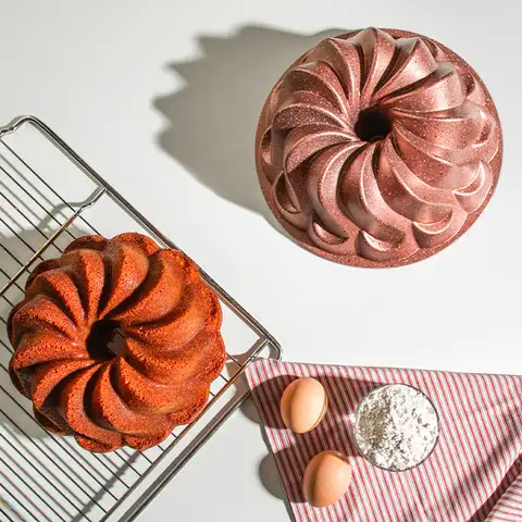 Nilüfer Rose Gold Döküm Kek Kalıbı 24,5 Cm