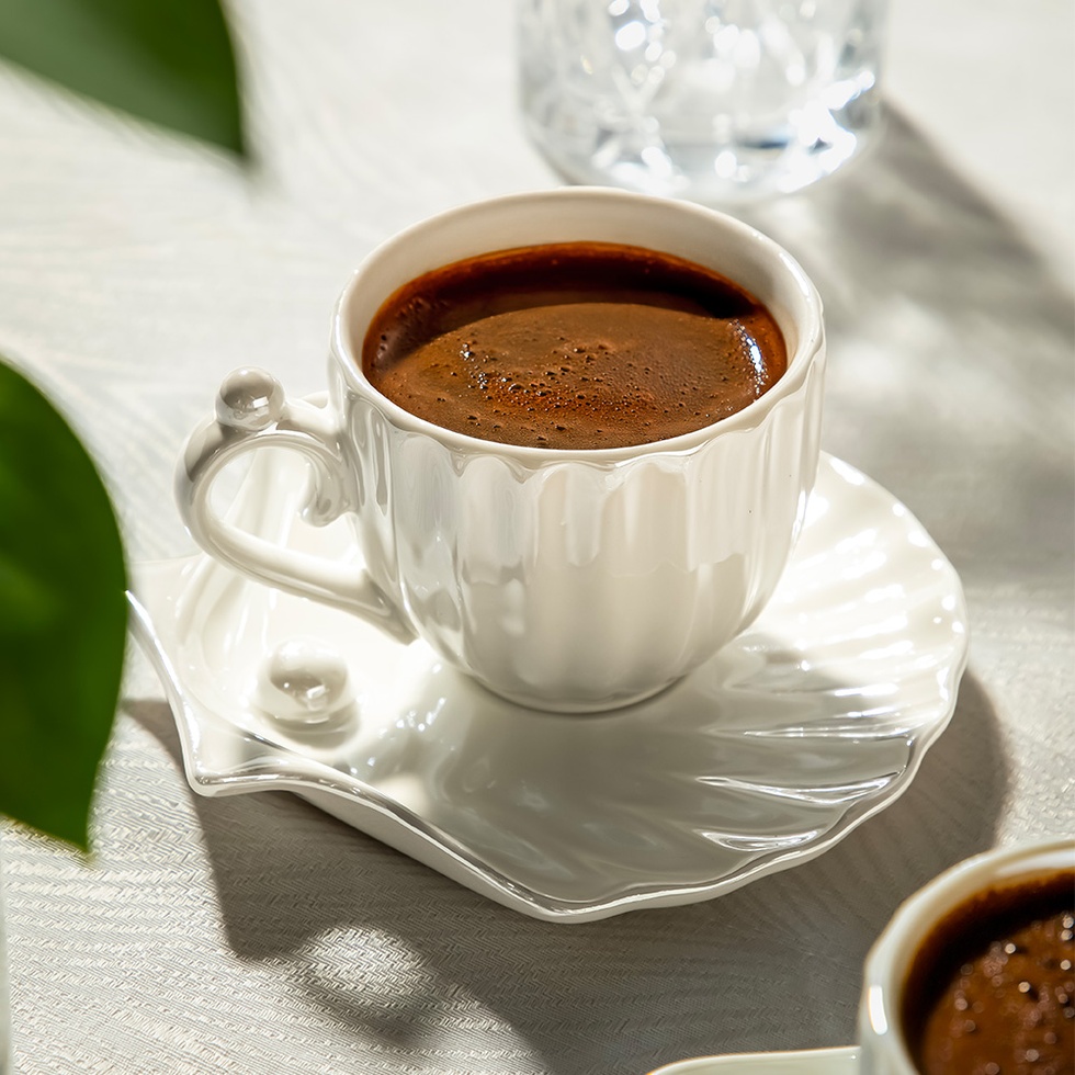 Perla 6 Kişilik 12 Parça Porselen Kahve Fincan Takımı